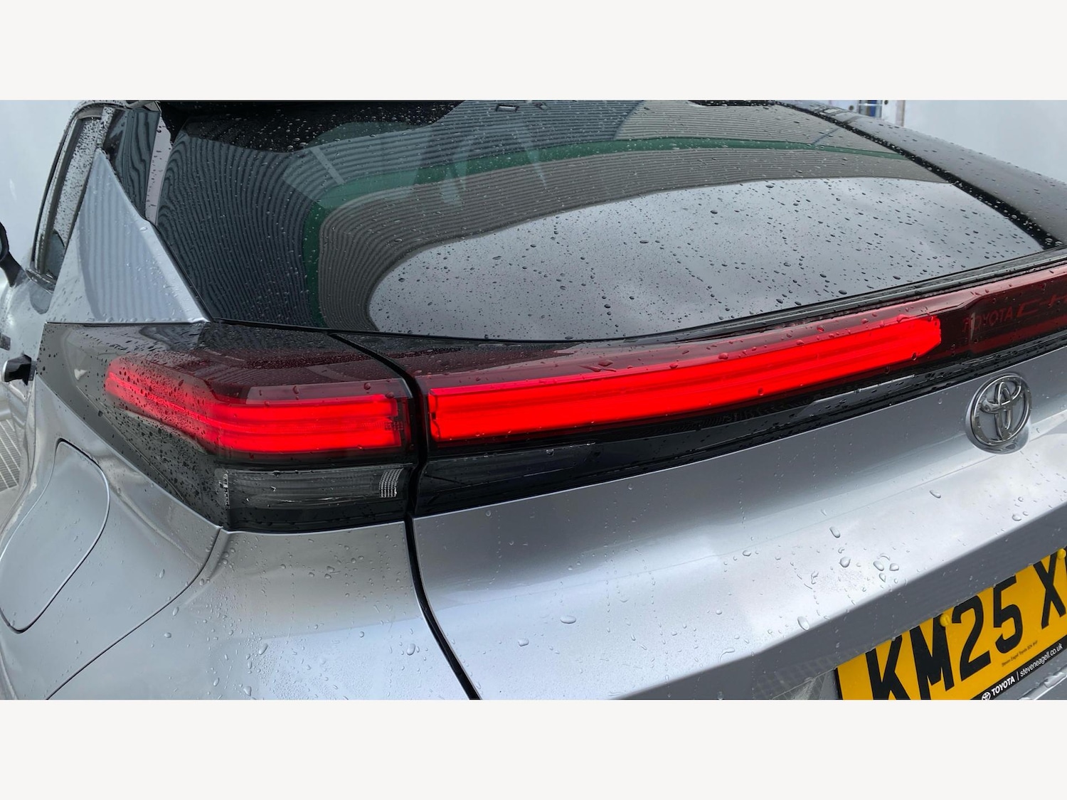 Used Toyota C-HR 2025 for sale - 76457624: Photo 23