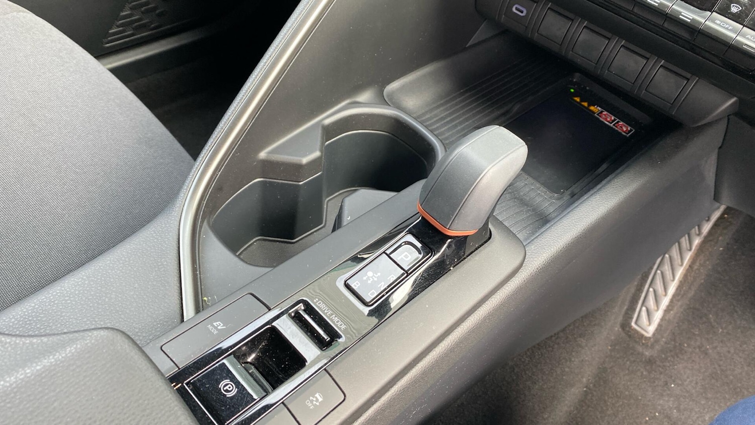 Used Toyota C-HR 2025 for sale - 76457624: Photo 40