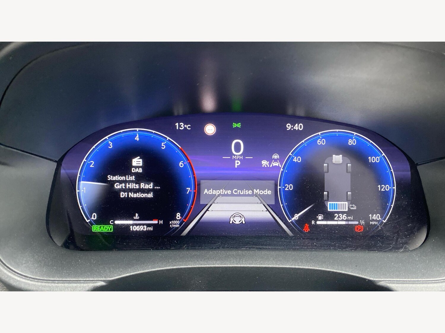 Used Toyota Yaris 2024 for sale - 77469051: Photo 11