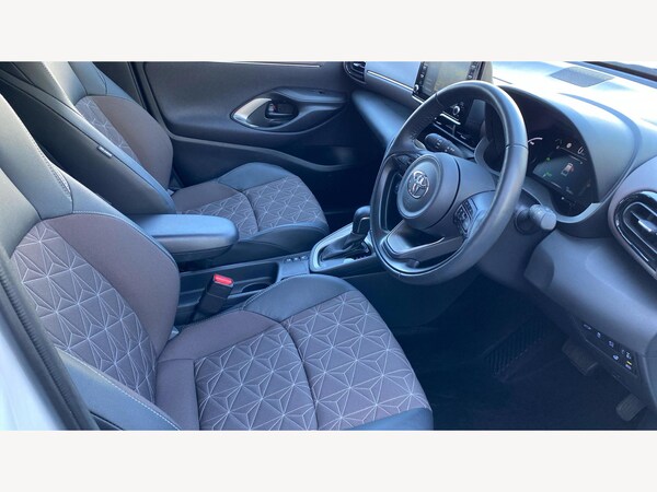 Used Toyota Yaris Cross 2023 for sale - 74599466: Photo 13