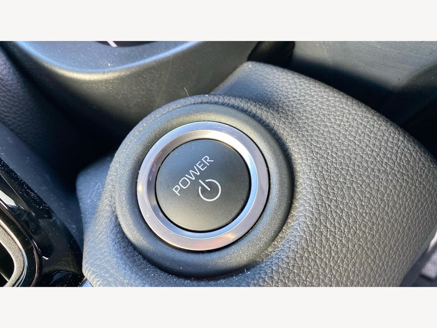 Used Toyota Yaris Cross 2024 for sale - 76013176: Photo 28
