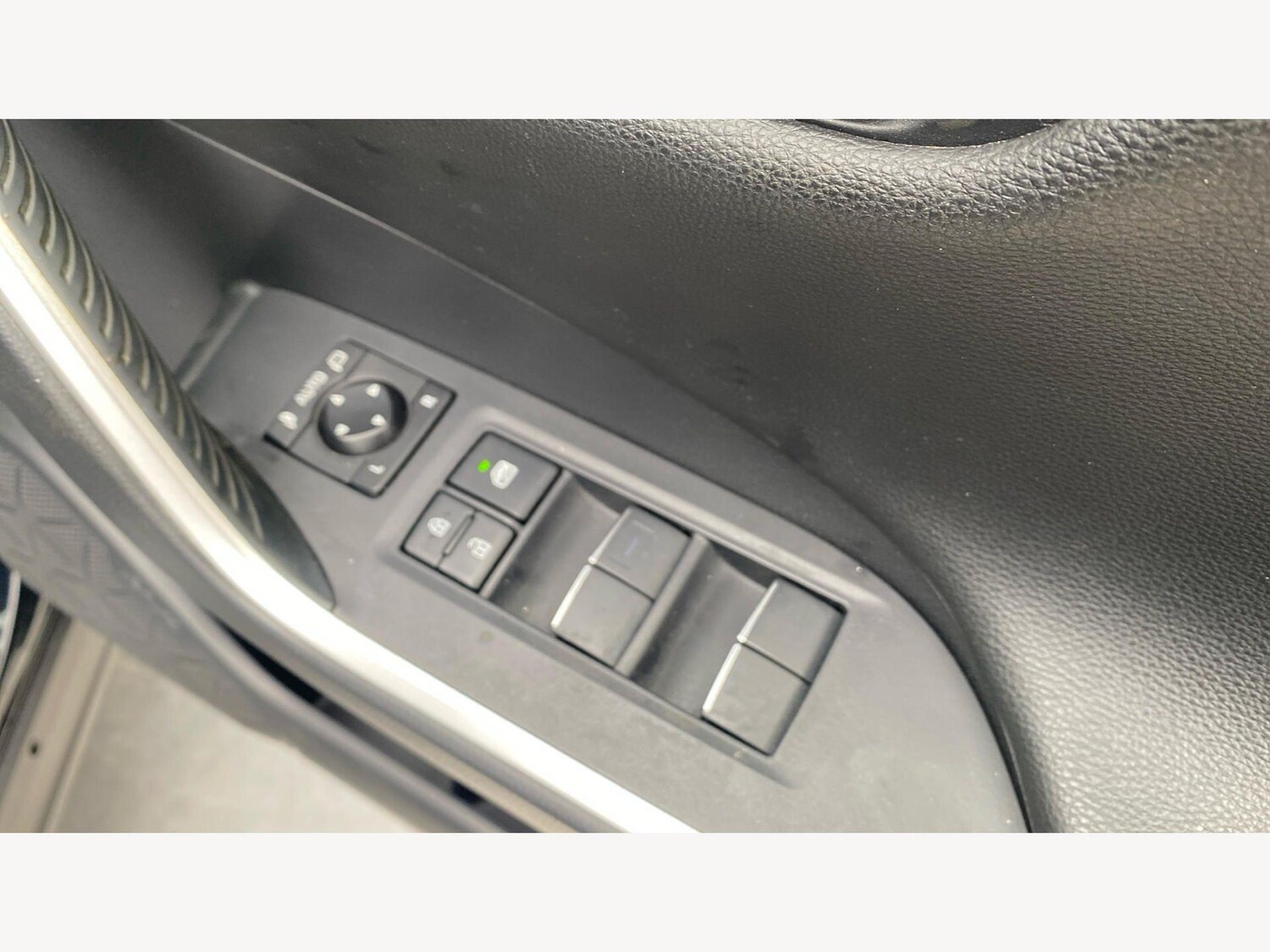 Used Toyota RAV4 for sale - 78214767: Photo 33