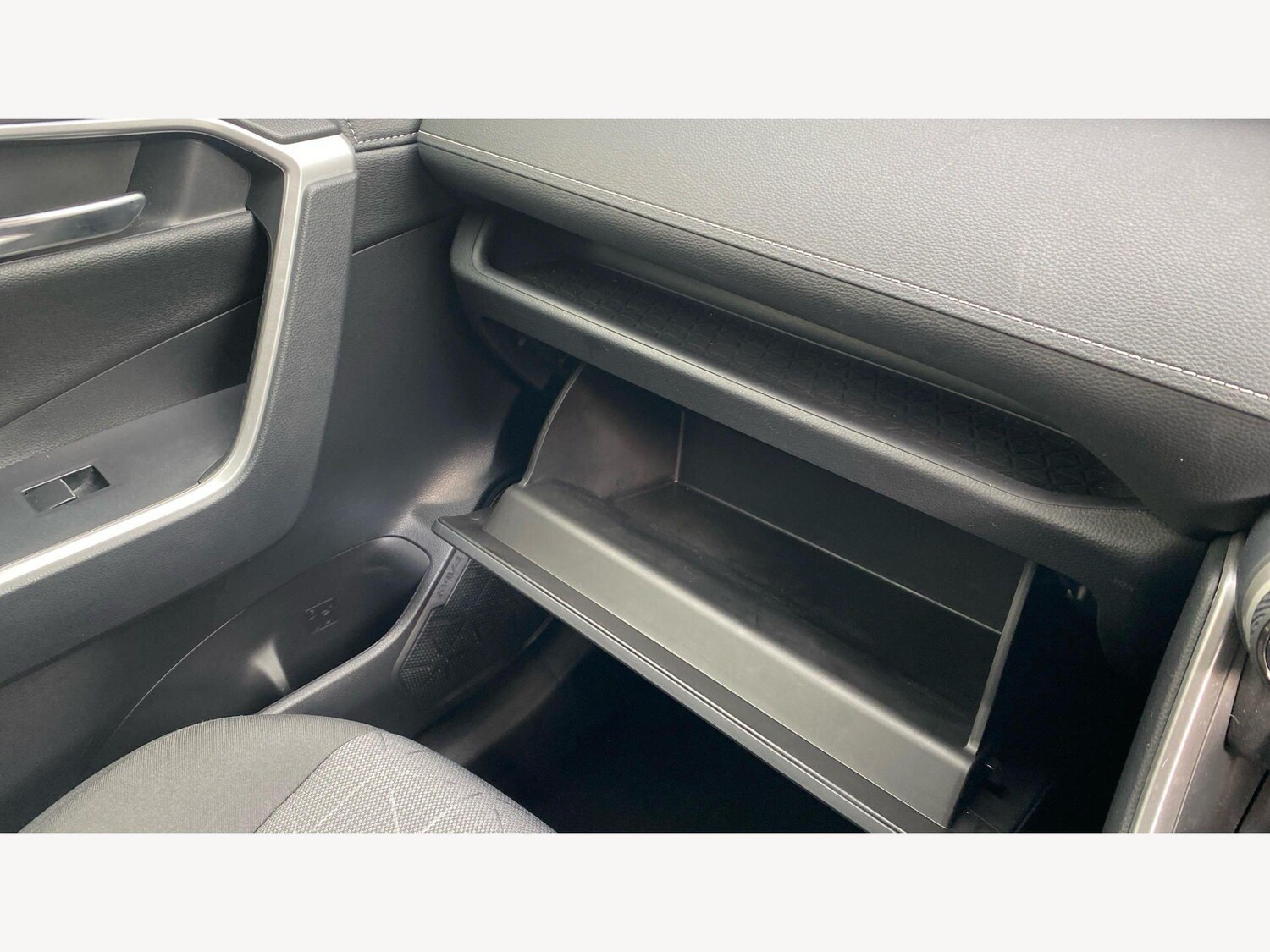 Used Toyota RAV4 for sale - 78214767: Photo 42