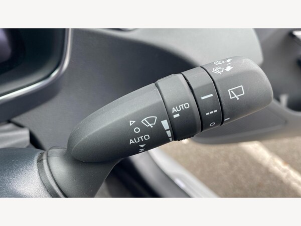 Used Toyota Corolla 2024 for sale - 74809850: Photo 35