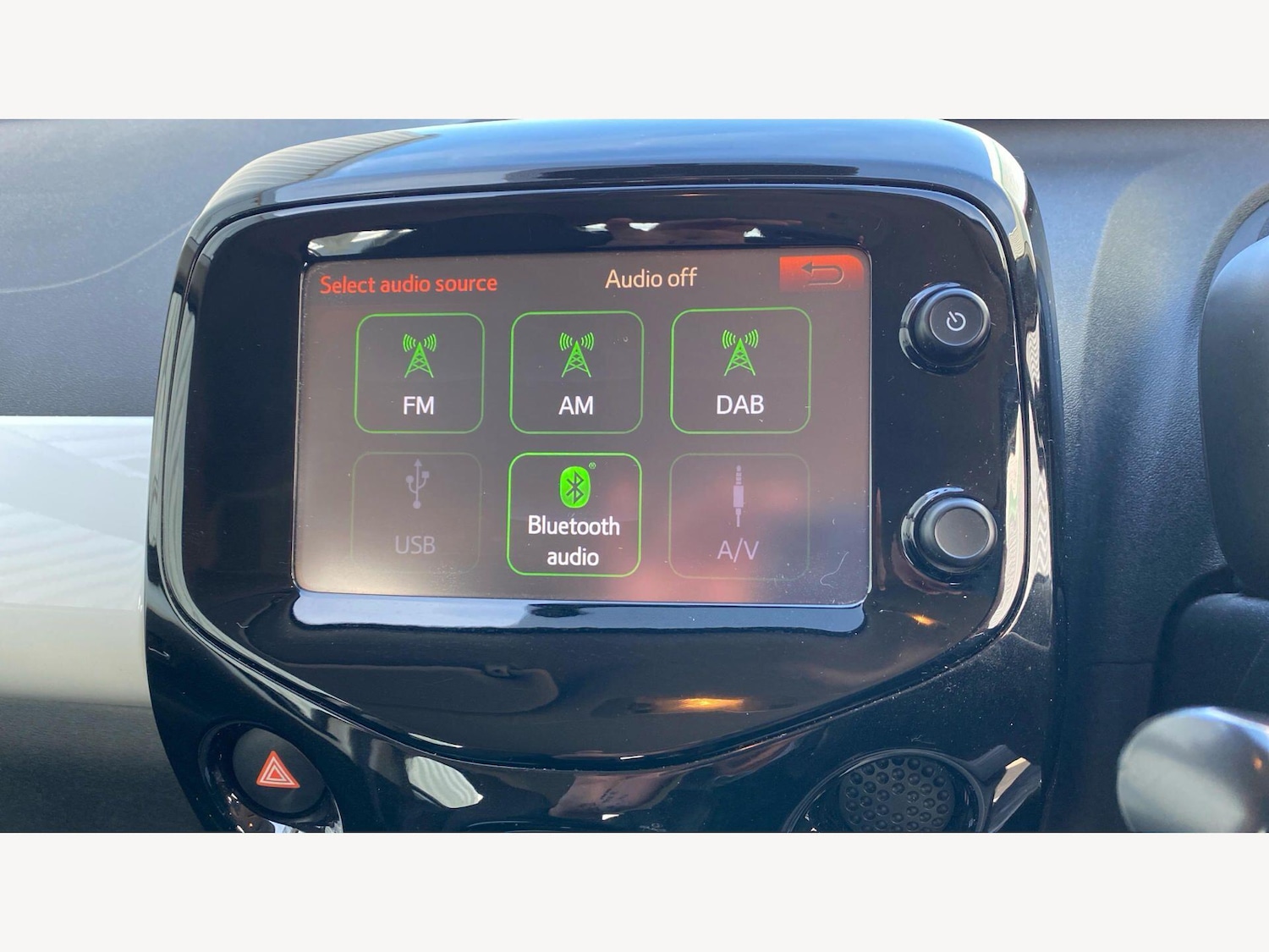 Used Toyota AYGO for sale - 77925752: Photo 27