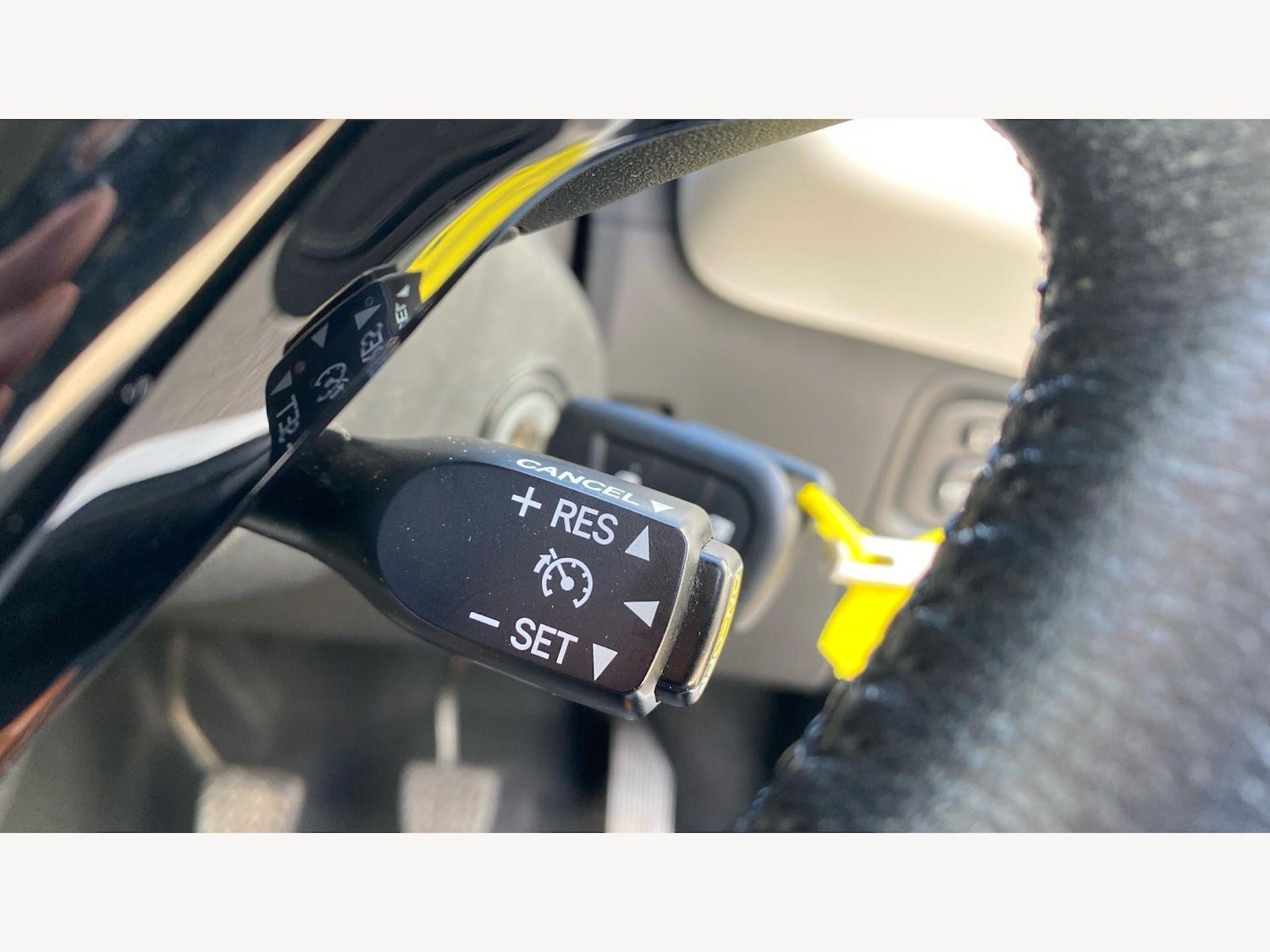 Used Toyota AYGO for sale - 77925752: Photo 31