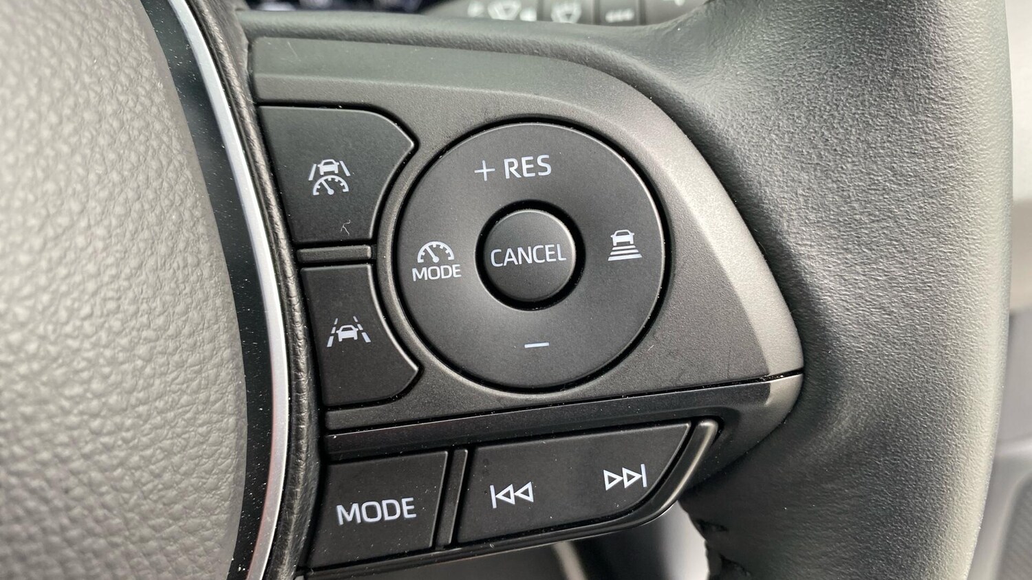 Used Toyota Corolla for sale - 77737960: Photo 32