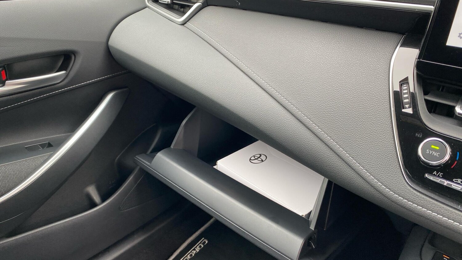 Used Toyota Corolla for sale - 77737960: Photo 44