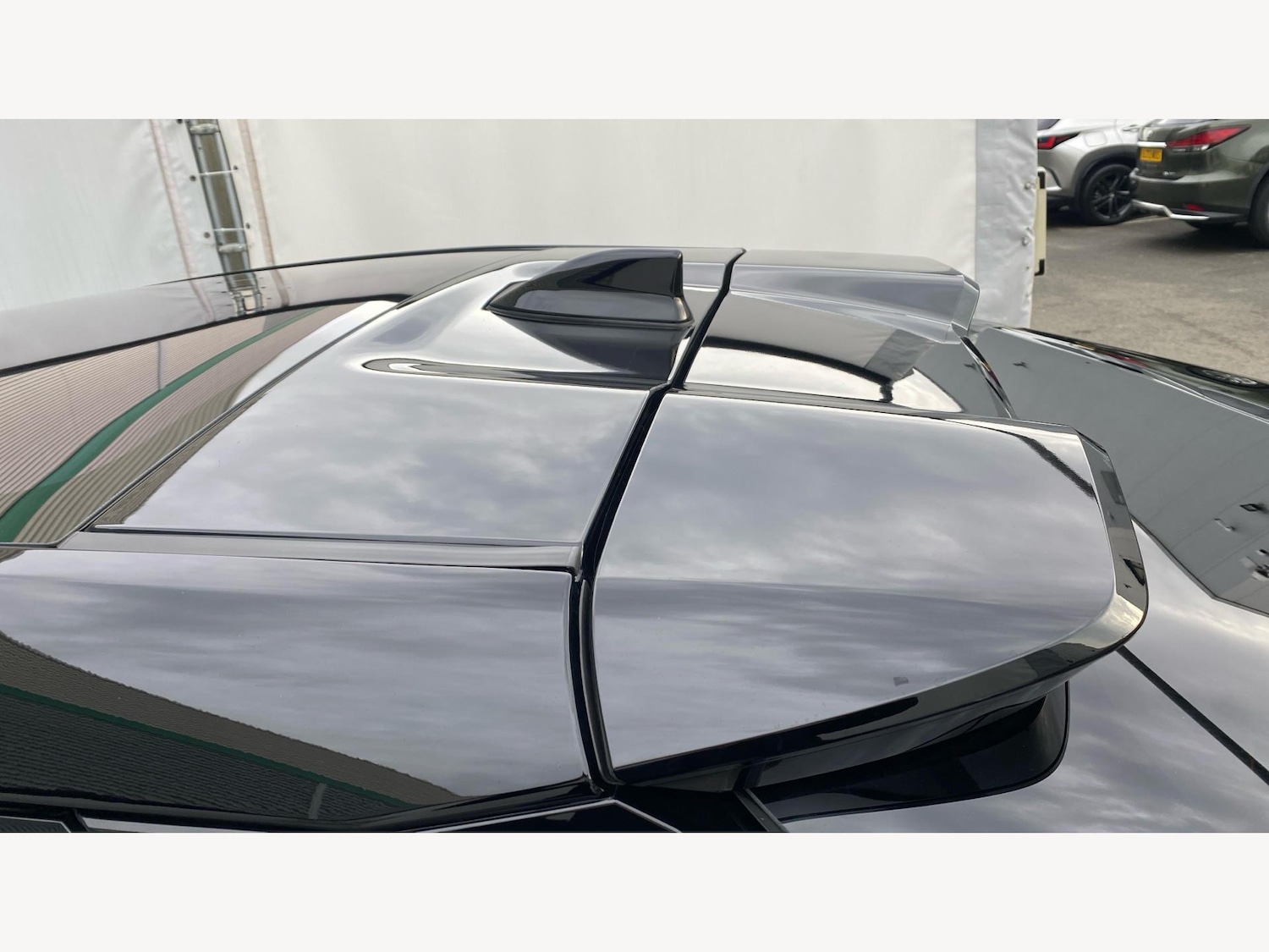 Used Toyota C-HR 2024 for sale - 76765601: Photo 25