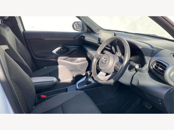 Used Toyota Yaris Cross 2023 for sale - 75520151: Photo 13