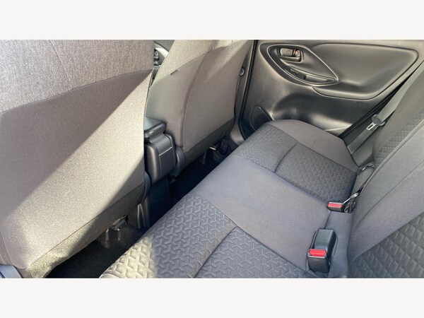 Used Toyota Yaris Cross 2023 for sale - 75520151: Photo 15