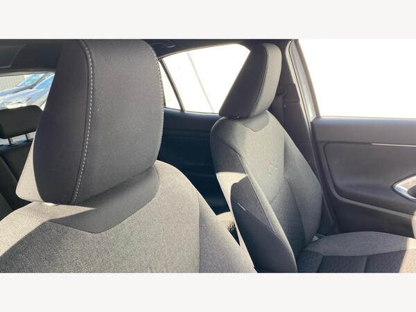 Used Toyota Yaris Cross 2023 for sale - 75520151: Photo 34