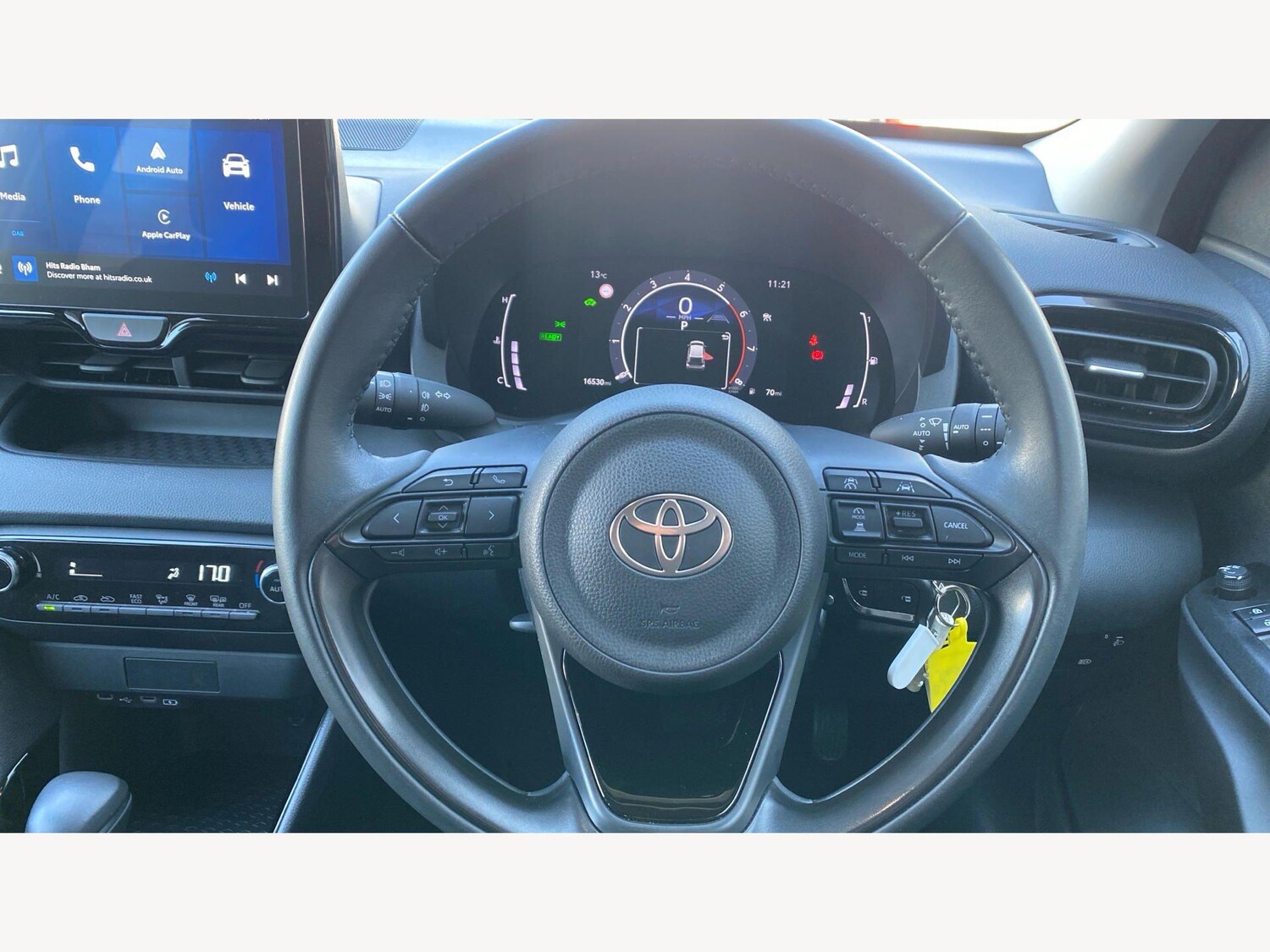 Used Toyota Yaris 2024 for sale - 77993327: Photo 10