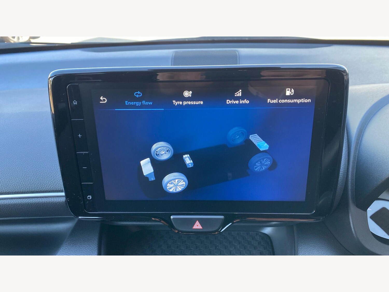 Used Toyota Yaris 2024 for sale - 77993327: Photo 25