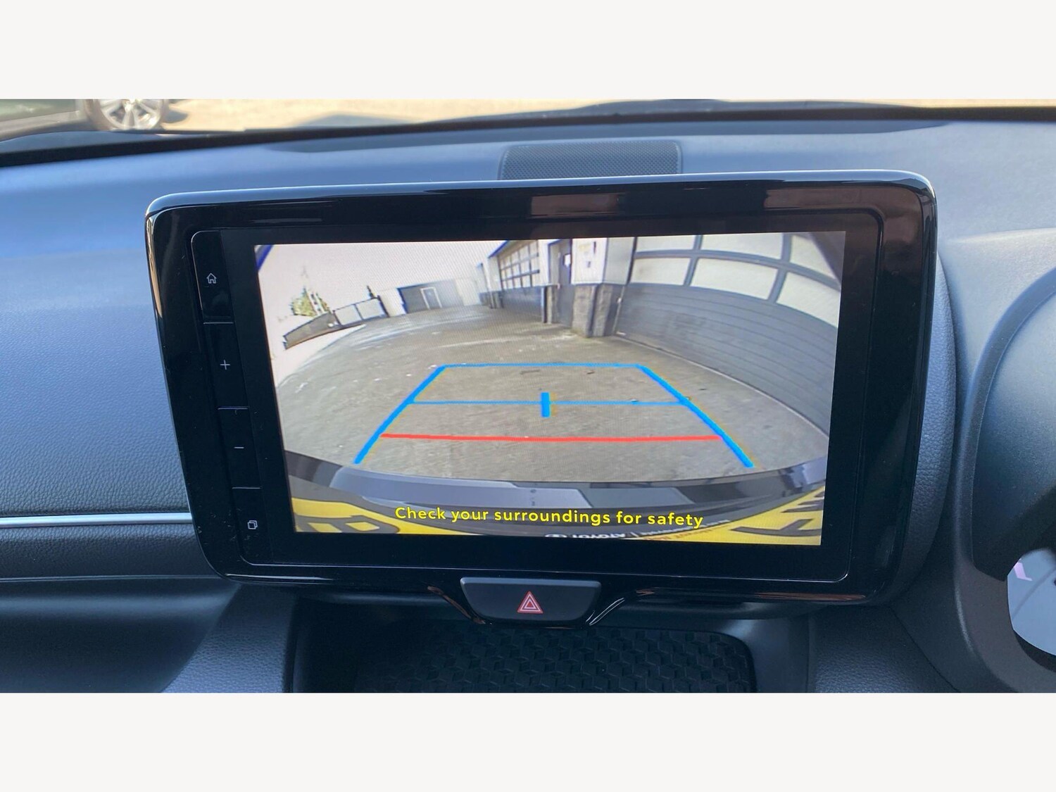 Used Toyota Yaris 2024 for sale - 77993327: Photo 28