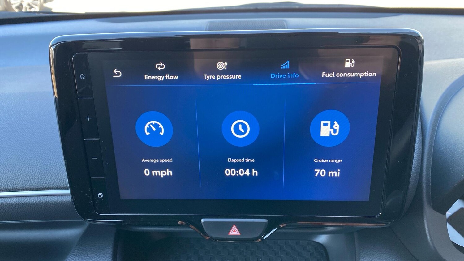 Used Toyota Yaris 2024 for sale - 77993327: Photo 45