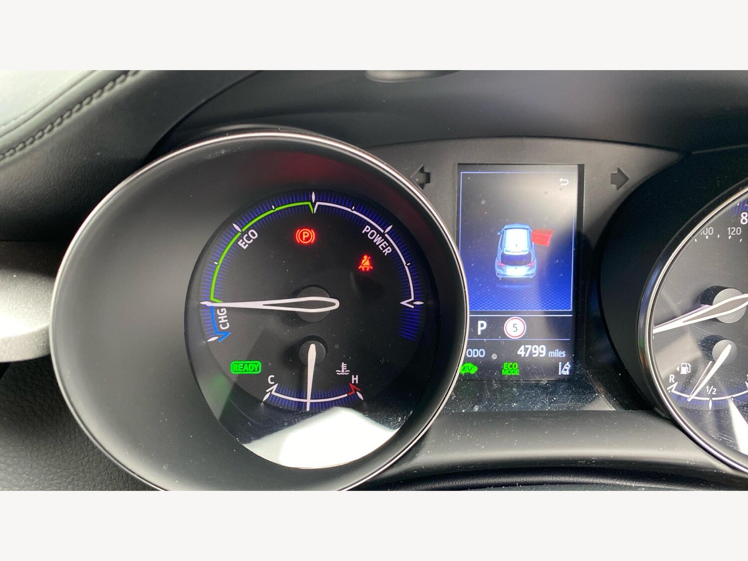 Used Toyota C-HR 2022 for sale - 76296141: Photo 11