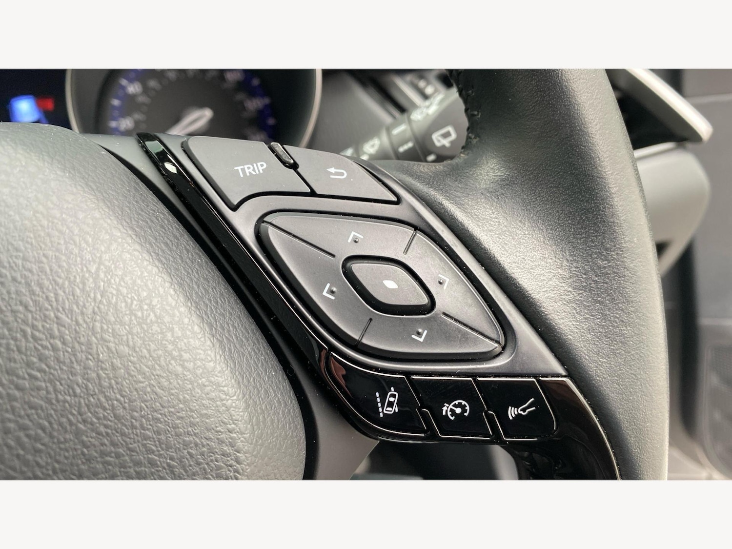 Used Toyota C-HR 2022 for sale - 76296141: Photo 32