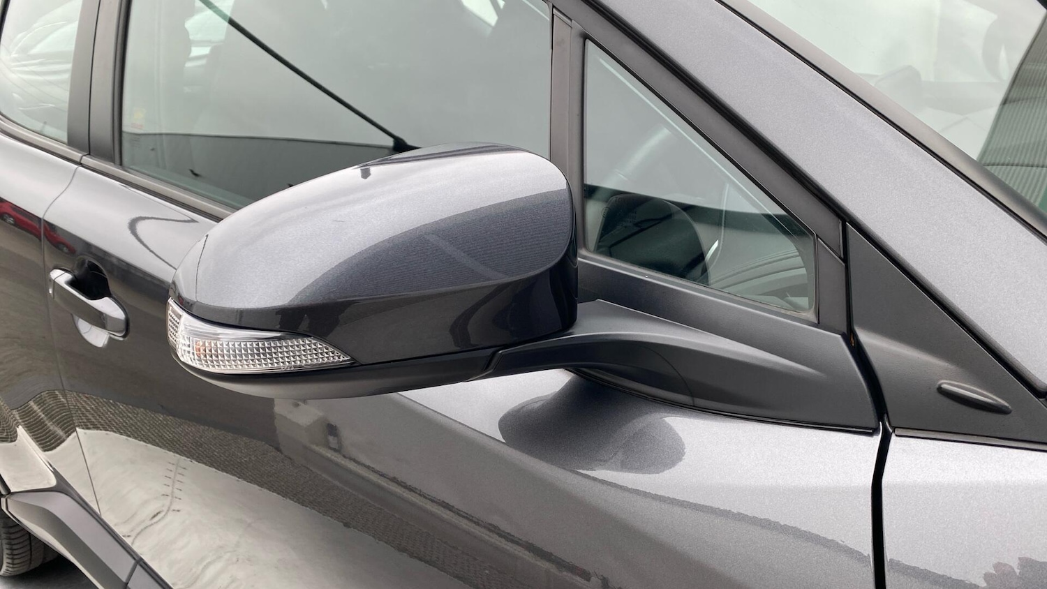 Used Toyota C-HR 2022 for sale - 76296141: Photo 35