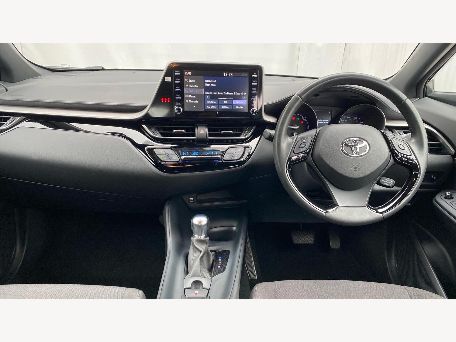 Used Toyota C-HR 2022 for sale - 76296141: Photo 7