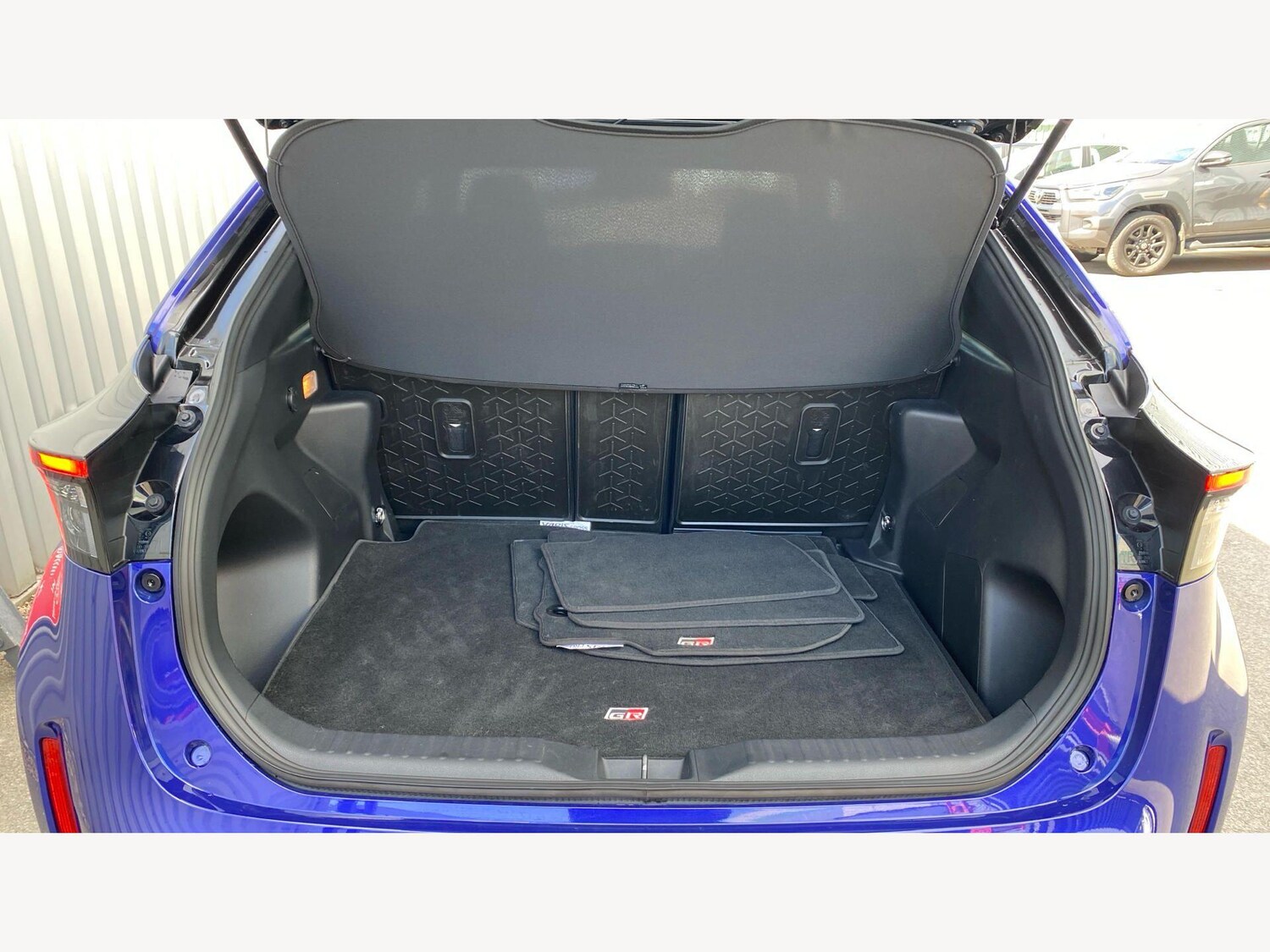 Used Toyota Yaris Cross for sale - 78215000: Photo 15