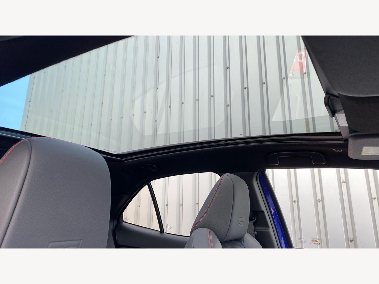 Used Toyota Yaris Cross for sale - 78215000: Photo 21