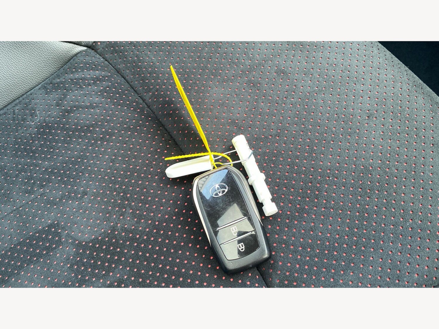 Used Toyota Yaris Cross for sale - 78215000: Photo 30