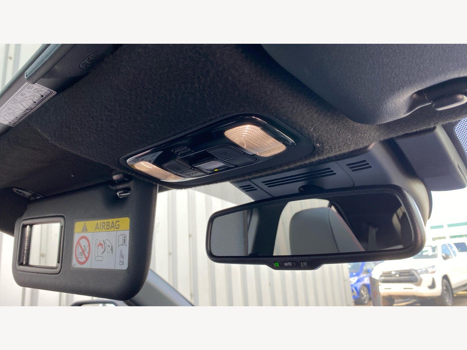 Used Toyota Yaris Cross for sale - 78215000: Photo 46