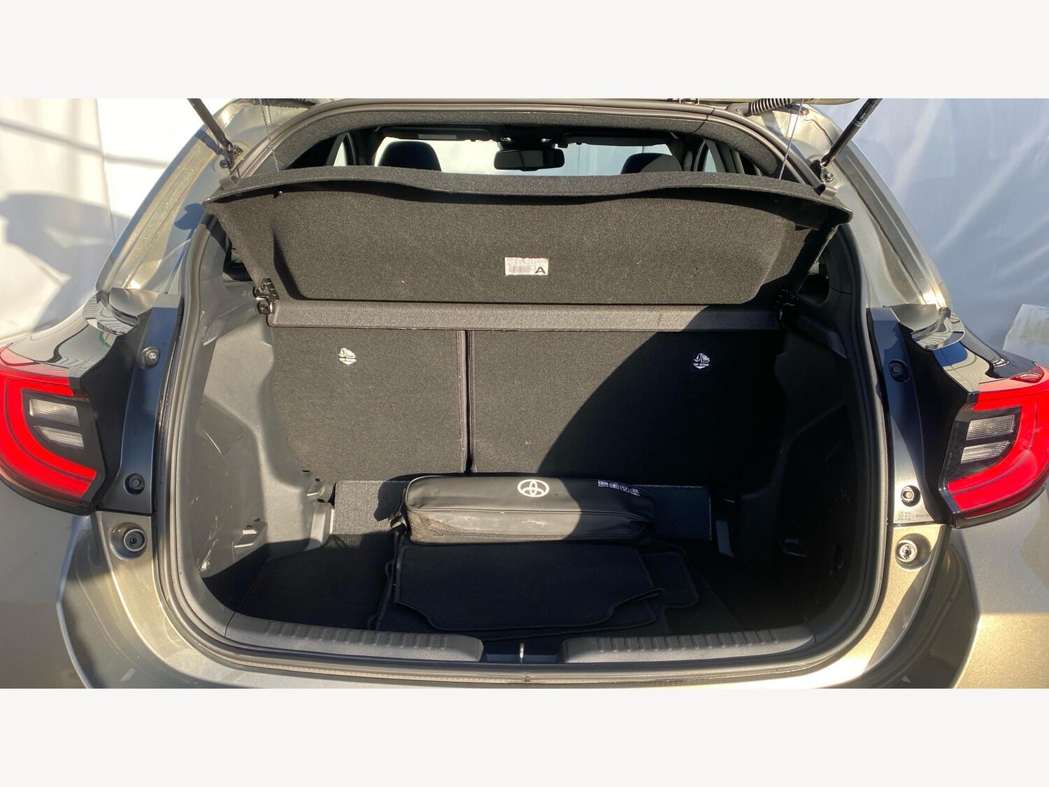 Used Toyota Yaris 2024 for sale - 76743092: Photo 16