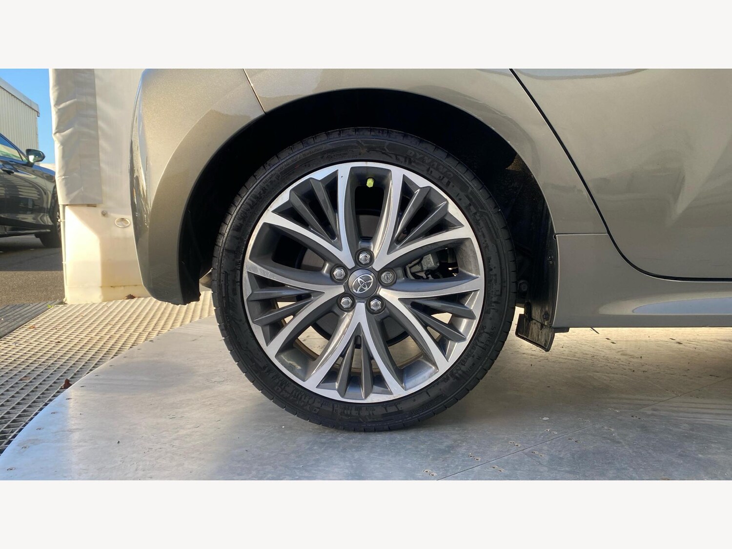 Used Toyota Yaris 2024 for sale - 76743092: Photo 20