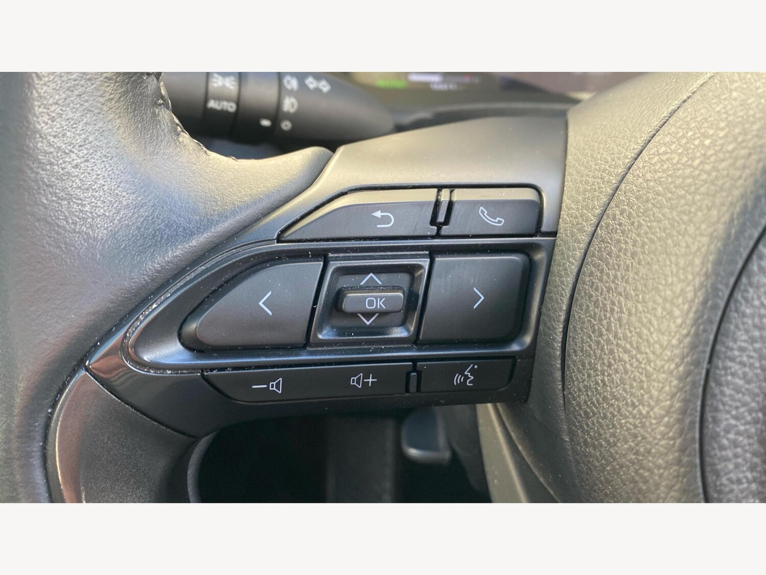 Used Toyota Yaris 2024 for sale - 76743092: Photo 30