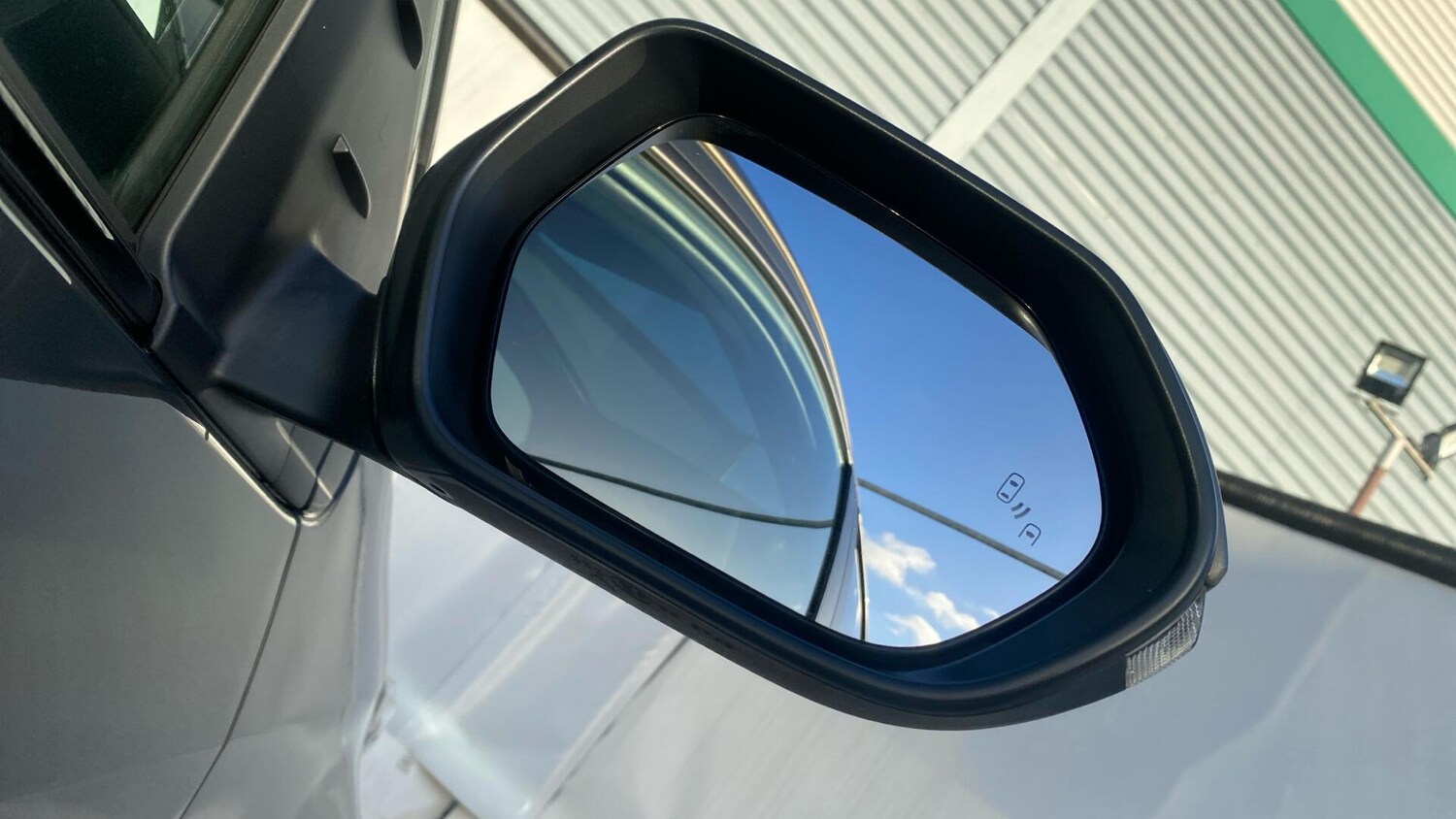 Used Toyota Yaris 2024 for sale - 76743092: Photo 33