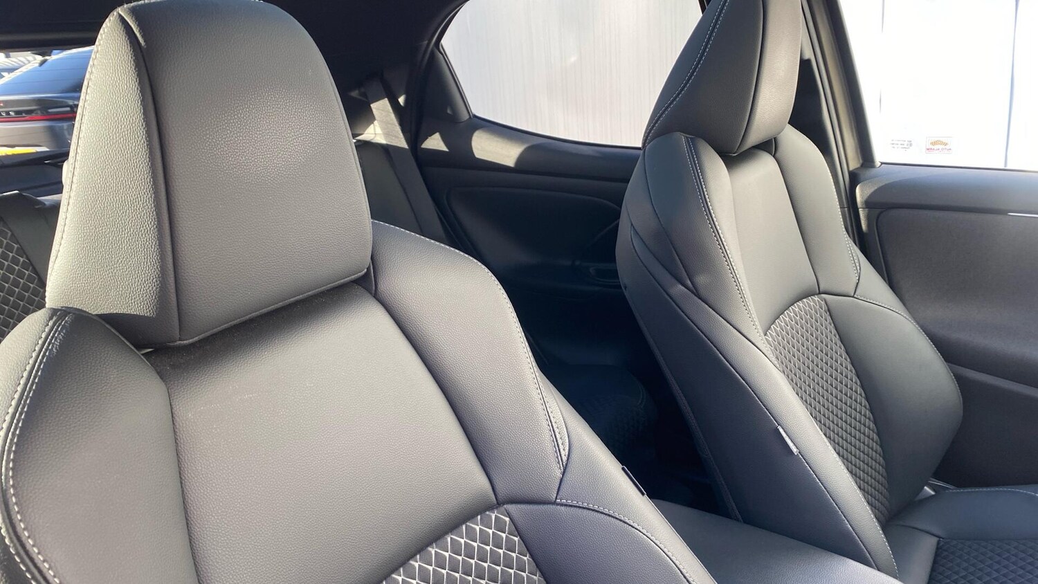 Used Toyota Yaris 2024 for sale - 76743092: Photo 35