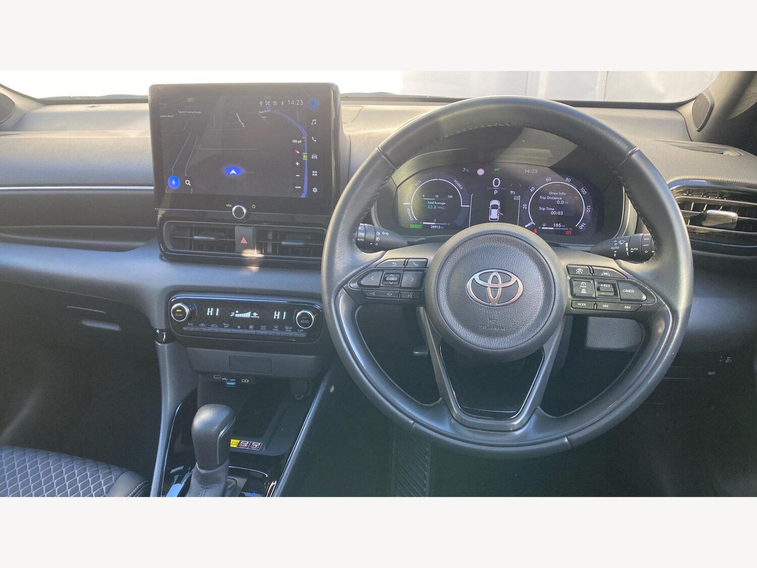 Used Toyota Yaris 2024 for sale - 76743092: Photo 8