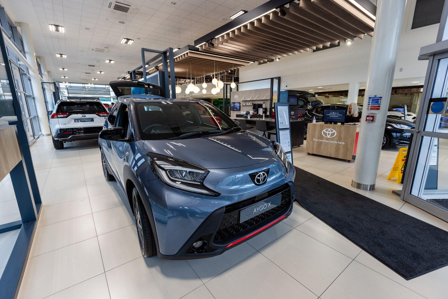 Used Toyota Prius+ 2019 for sale - 77550437: Photo 13