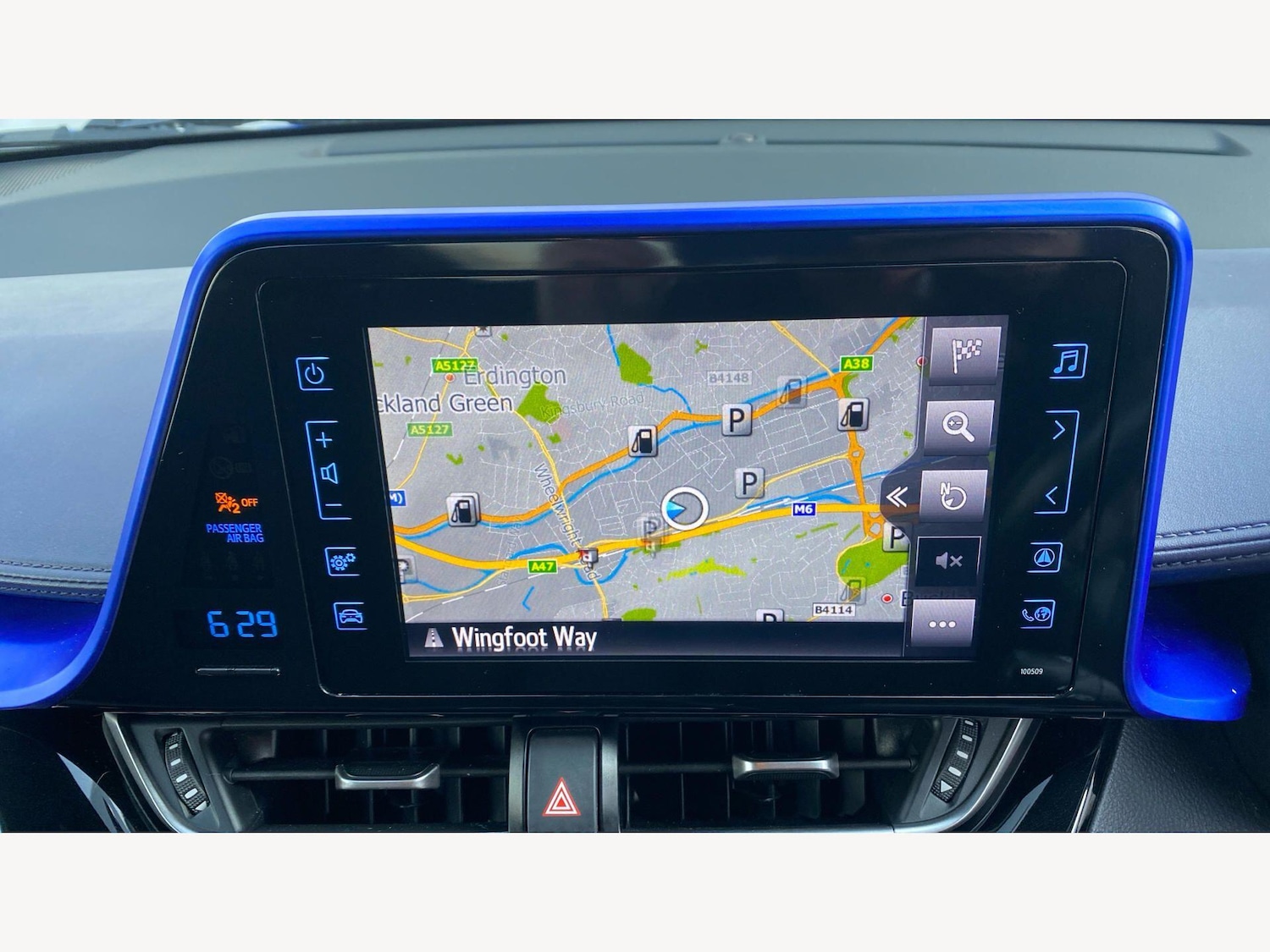 Used Toyota C-HR 2018 for sale - 78204125: Photo 11