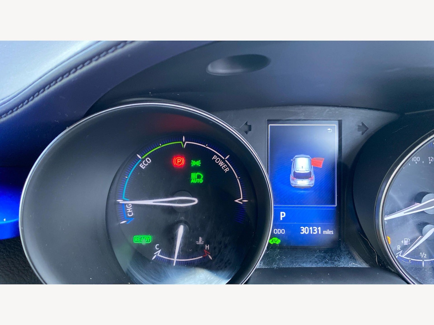 Used Toyota C-HR 2018 for sale - 78204125: Photo 13