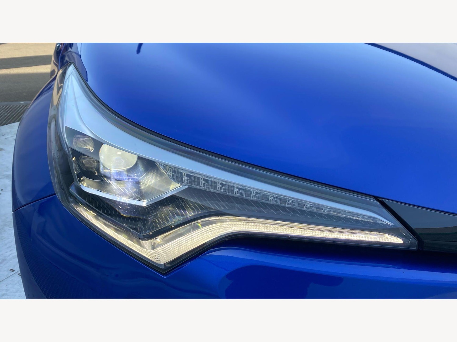 Used Toyota C-HR 2018 for sale - 78204125: Photo 22