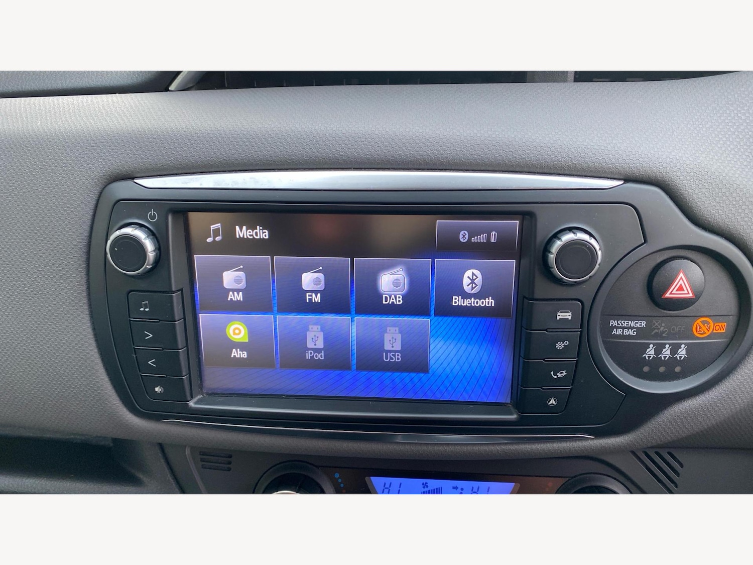 Used Toyota Yaris 2016 for sale - 77101696: Photo 27