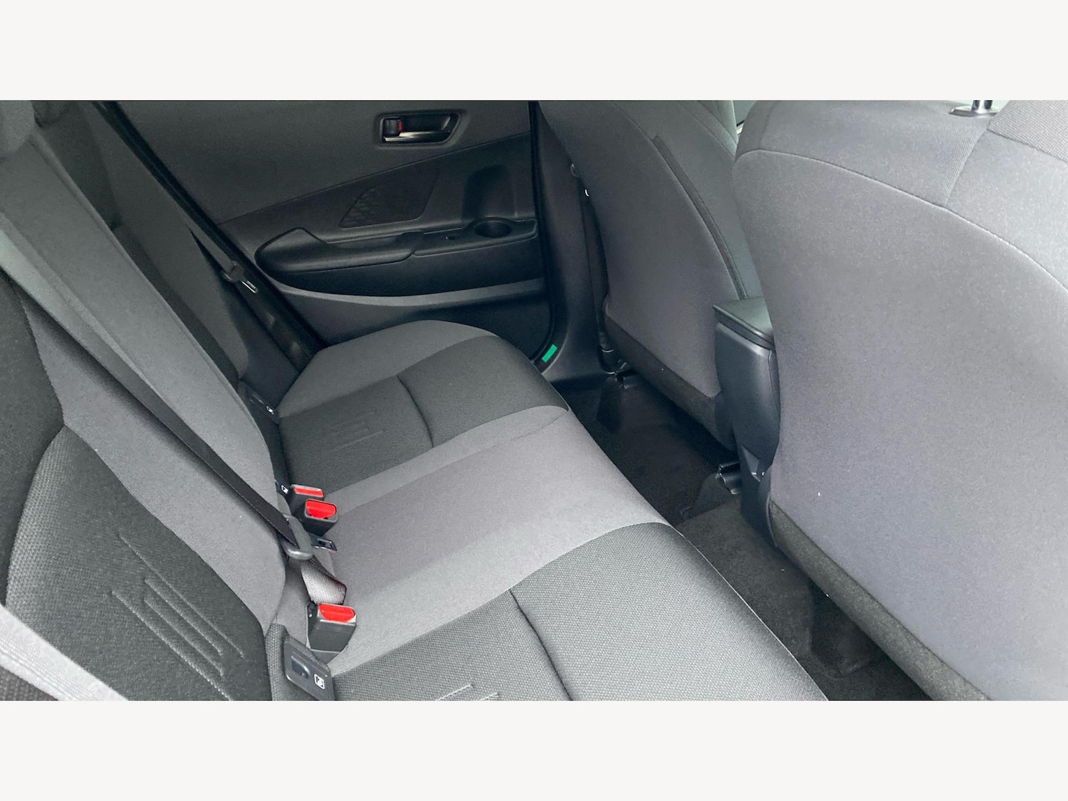 Used Toyota C-HR 2025 for sale - 76964970: Photo 14