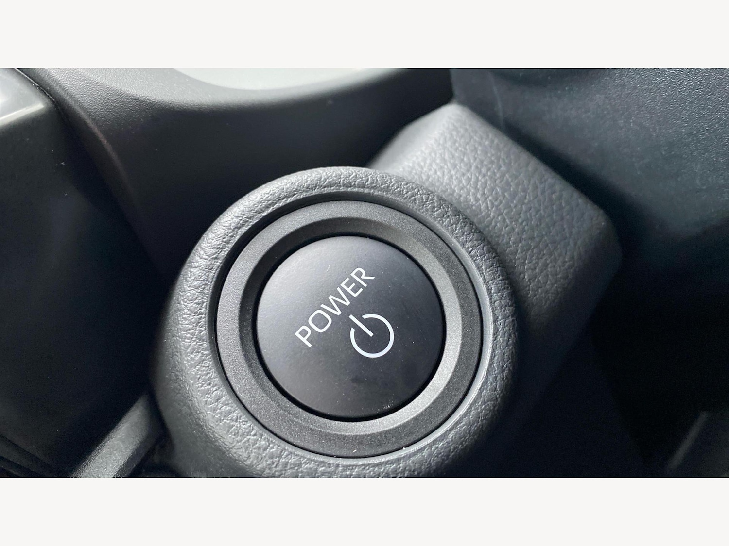 Used Toyota C-HR 2025 for sale - 76964970: Photo 29