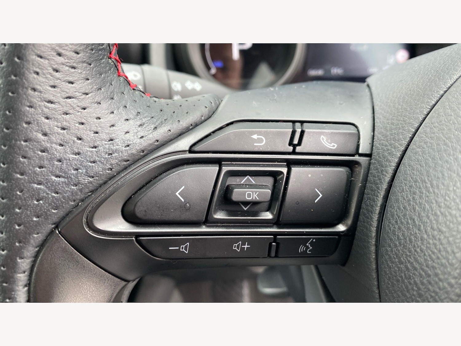 Used Toyota Yaris for sale - 77754333: Photo 31