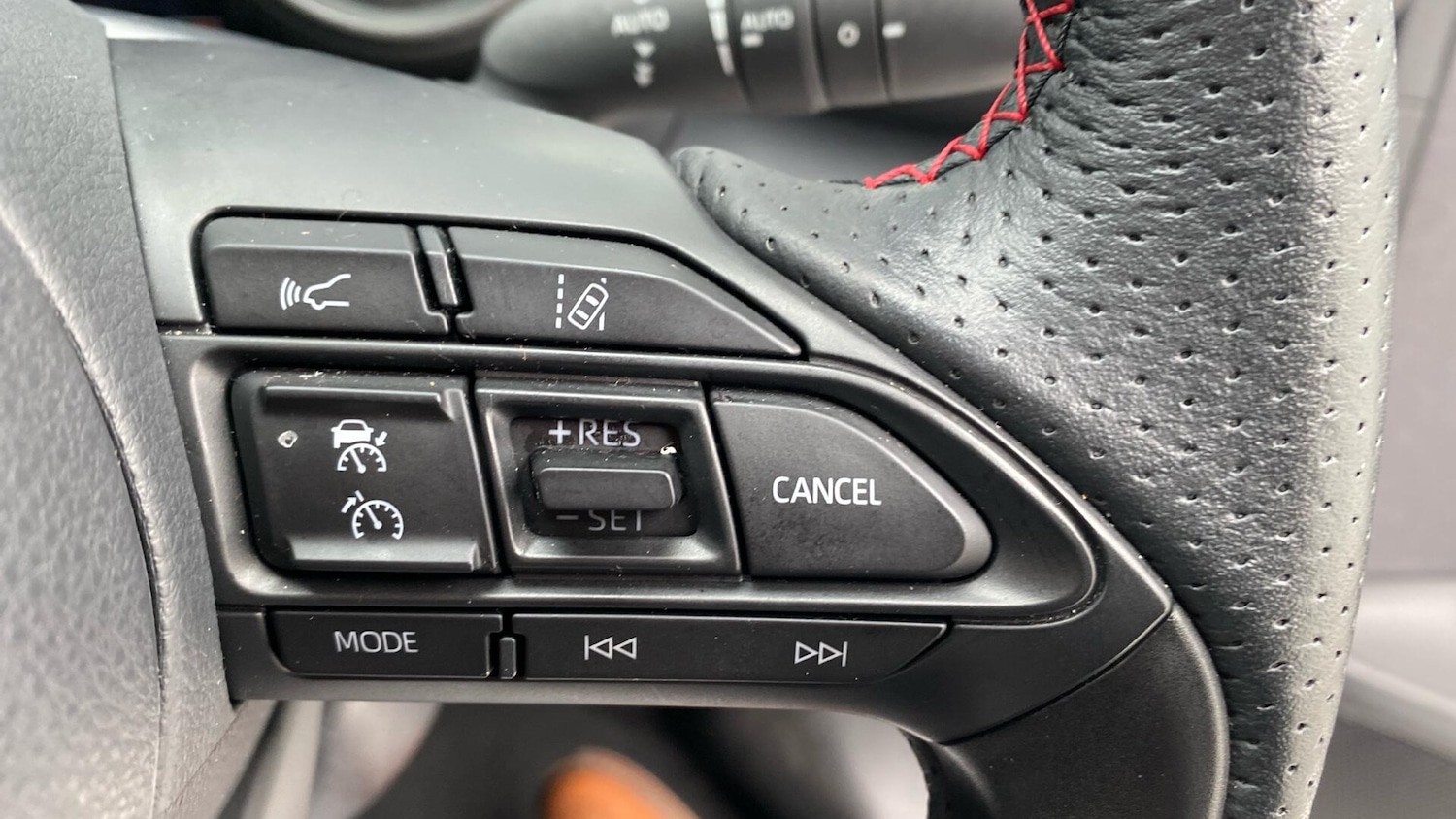 Used Toyota Yaris for sale - 77754333: Photo 32