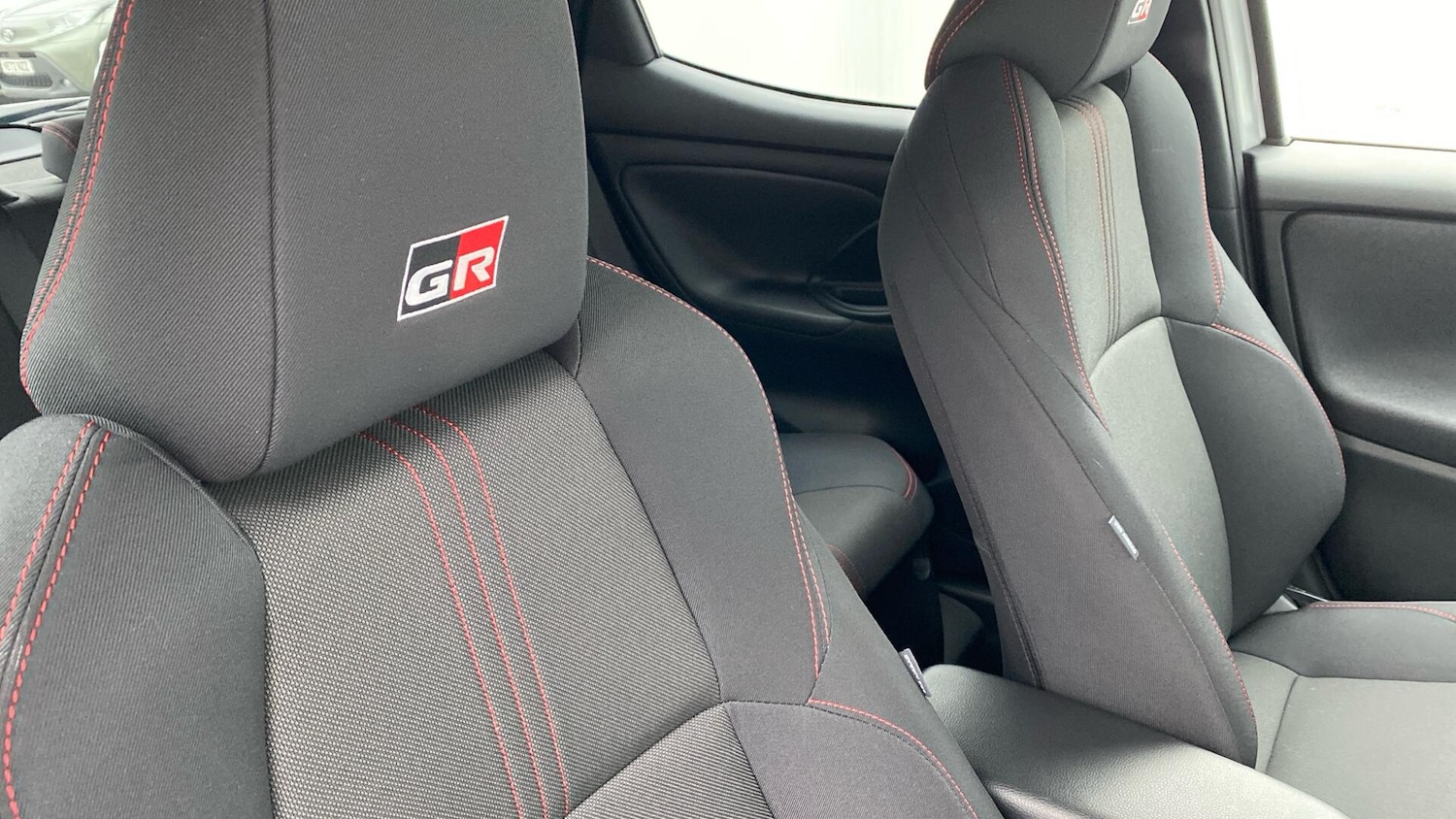 Used Toyota Yaris for sale - 77754333: Photo 38