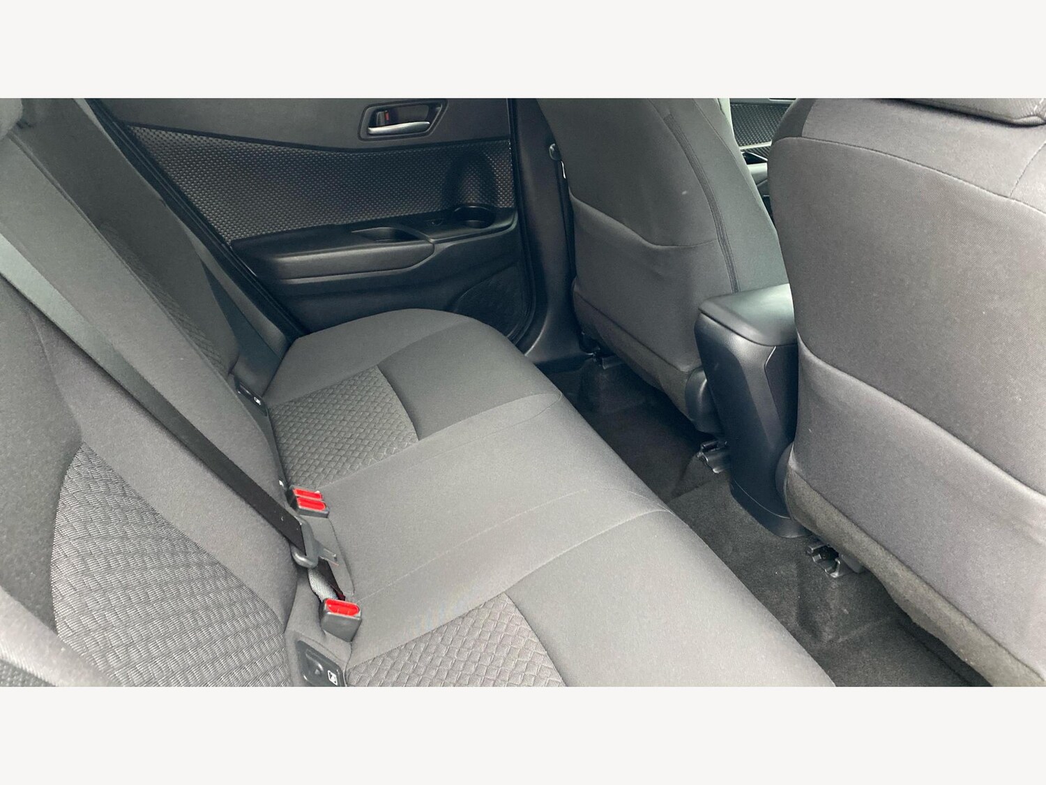 Used Toyota C-HR 2023 for sale - 76521526: Photo 14