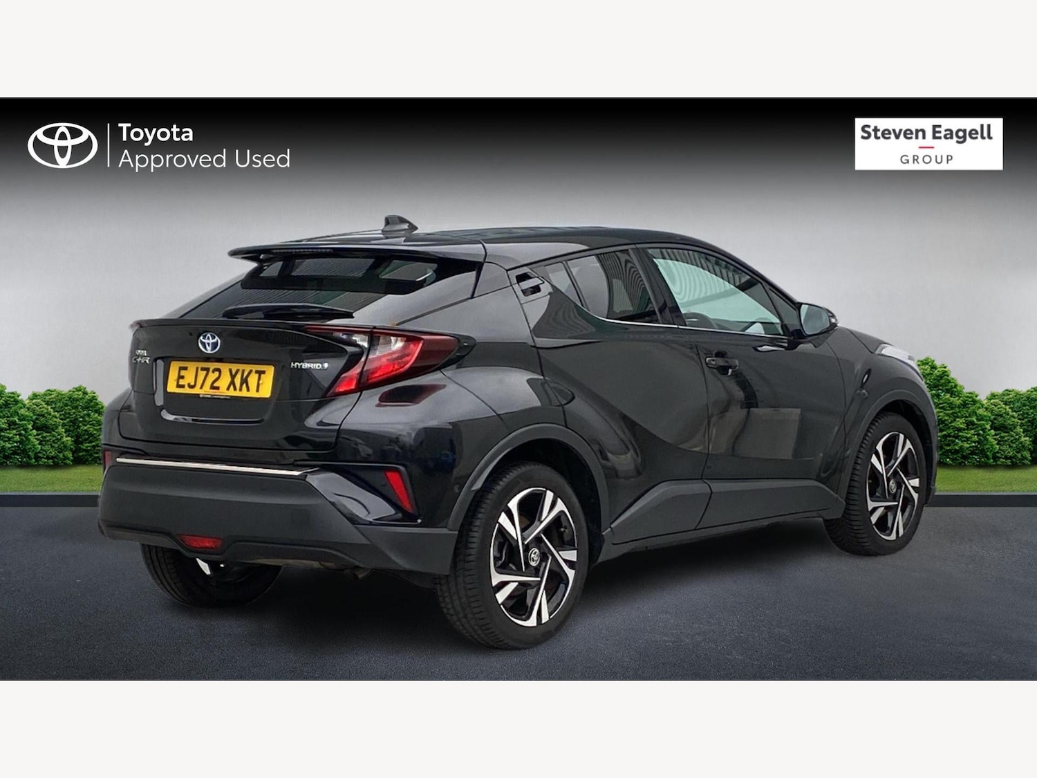 Used Toyota C-HR 2023 for sale - 76521526: Photo 2