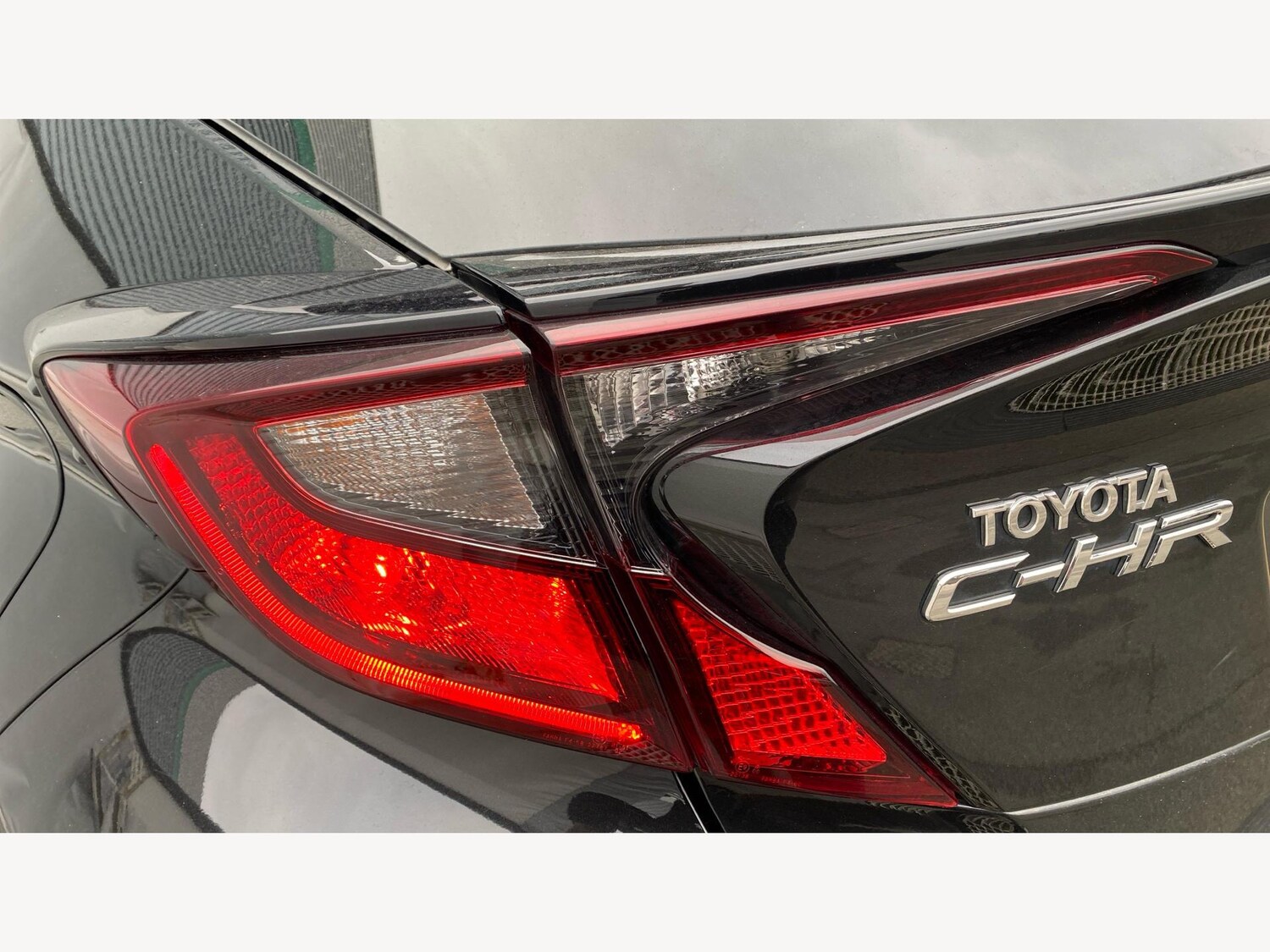 Used Toyota C-HR 2023 for sale - 76521526: Photo 23