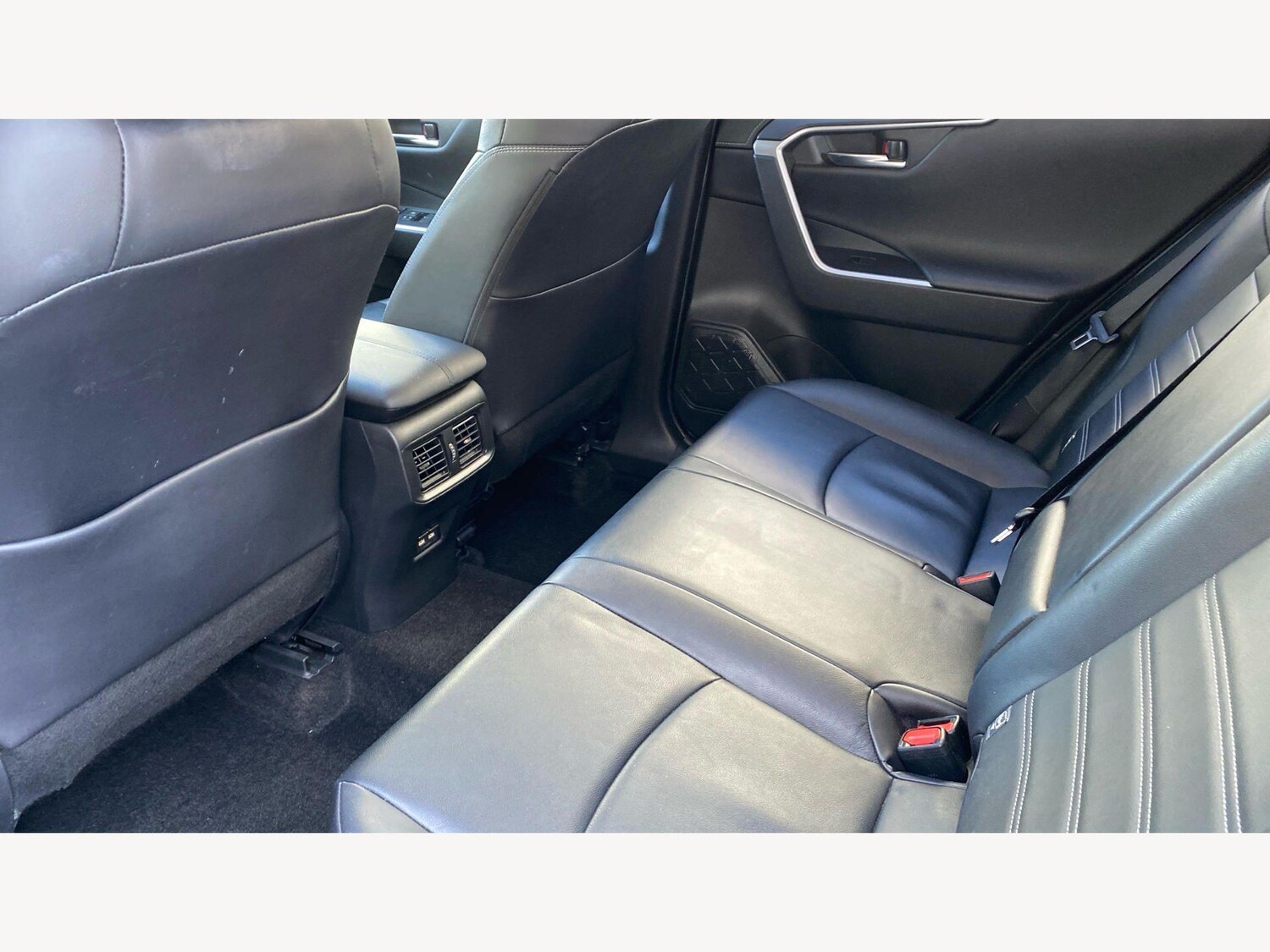 Used Toyota RAV4 2021 for sale - 77769384: Photo 15