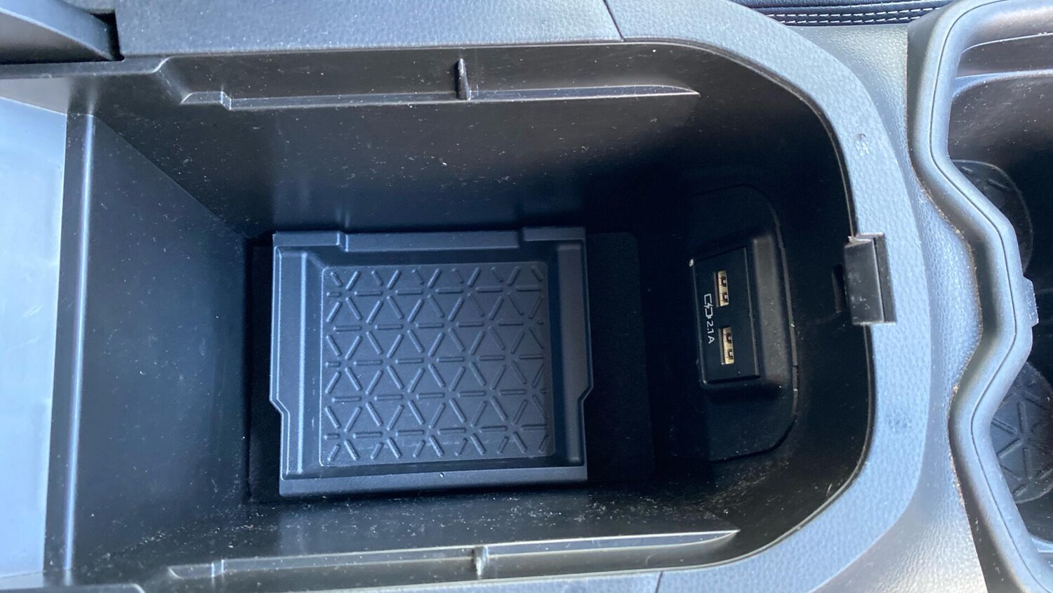 Used Toyota RAV4 2021 for sale - 77769384: Photo 48