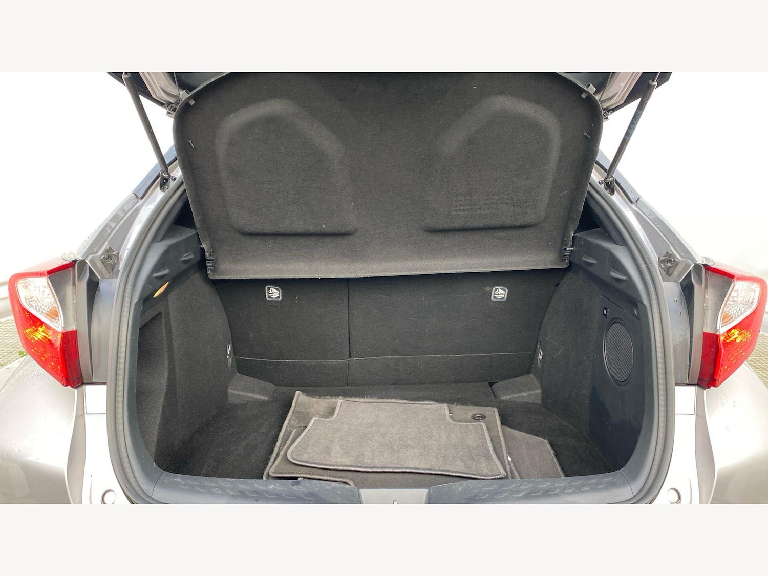 Used Toyota C-HR 2017 for sale - 78062972: Photo 16